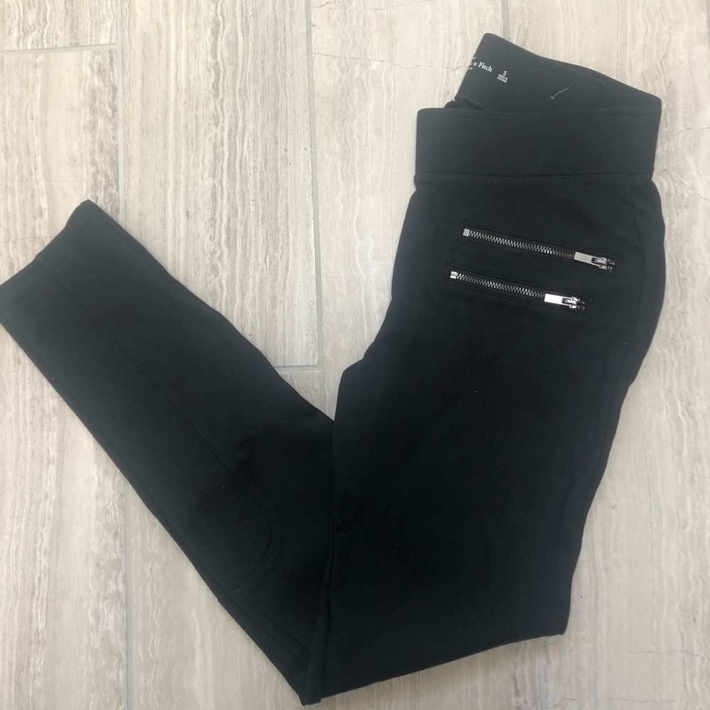 Abercrombie and Fitch black leggings